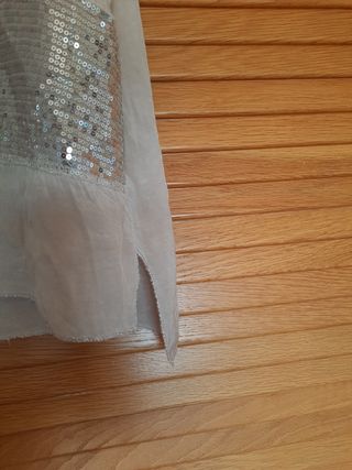 Camisa nude sin mangas lentejuelas