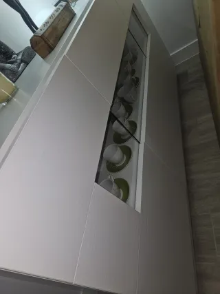 Aparador blanco 1.50m PRECIO HASTA EL 2 FEBRERO