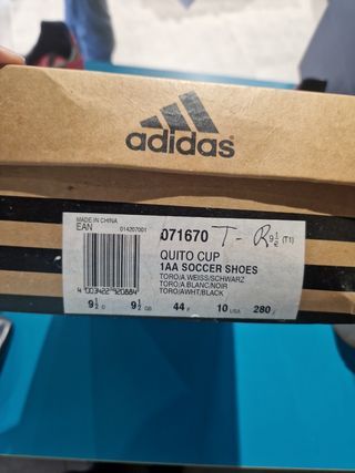 Bota futbol recamb. Adidas  quito n 44