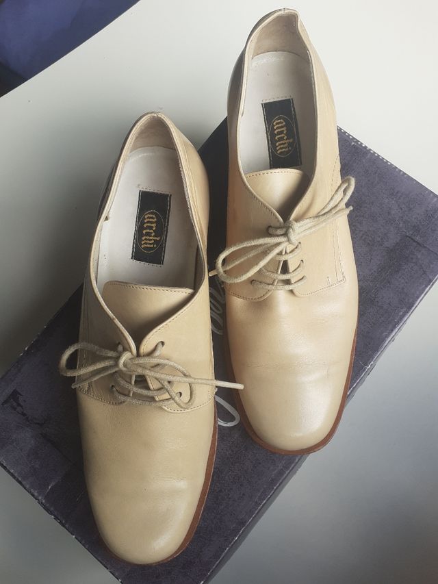 Zapatos cordones piel