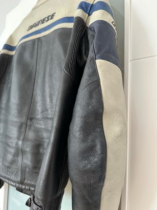 Chaqueta cuero Dainese talla 54