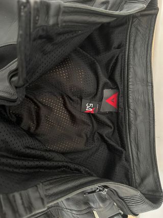 Pantalon cuero Dainese Delta 3 talla 54