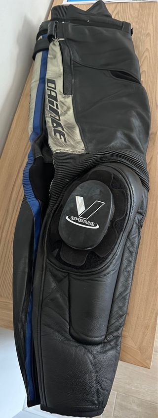Pantalon cuero Dainese Delta 3 talla 54