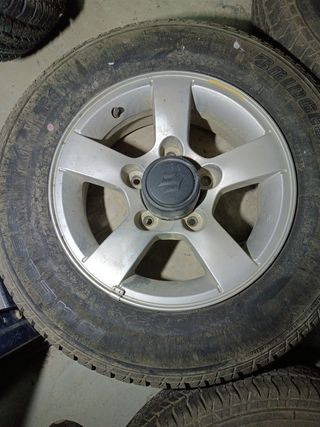 4 Llantas Suzuki Jinmy 15"