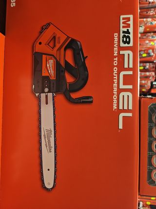 MOTOSIERRA DE PODA MILWAUKEE