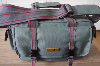 CÁMARA ANALOGICA DE FOTOS-RICOH MIRAI-OLYMPUS AZ-4