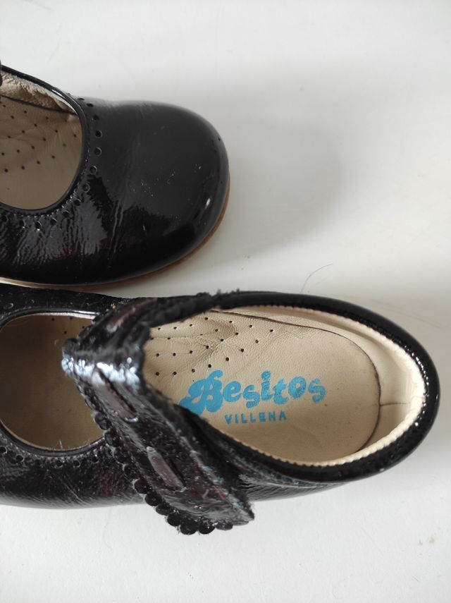 Bailarinas de piel negras talla 24