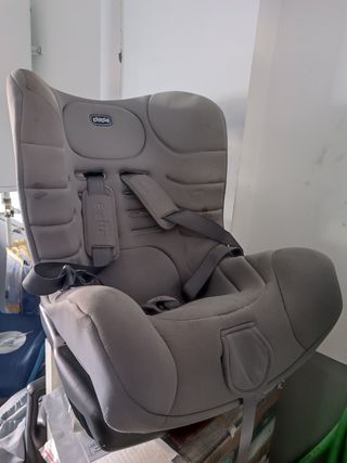 Sillita de niño para coche