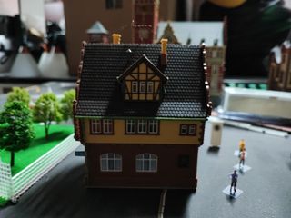 Edificio escala H0 policía