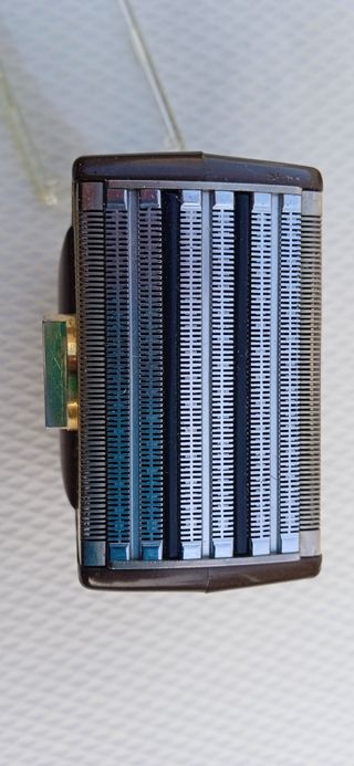 Antigua máquina de afeitar Remington Selectric 300