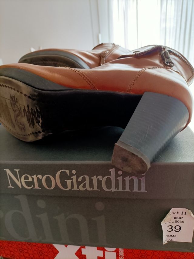 Botas NEOGARDINI