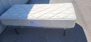 CAMA COMPLETA Y CANAPE