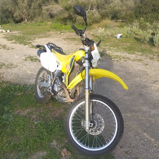 Suzuki Drz400E