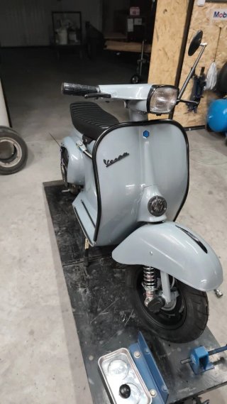 Restauración Vespa clásica ✅