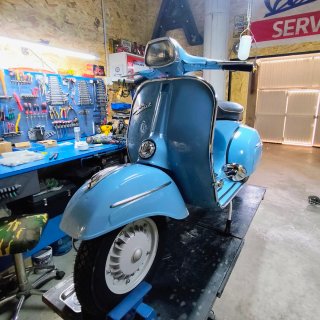 Restauración Vespa clásica ✅