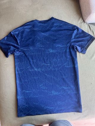 adidas fútbol shirt