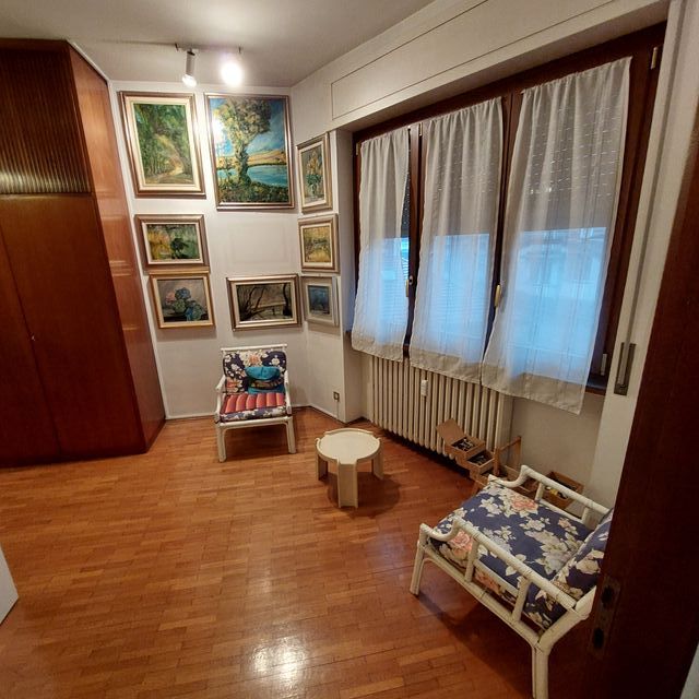 7 Quadri Olio su tela rimasti da successione