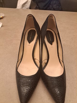 Zapatos salón con tacón alto.Talla 38