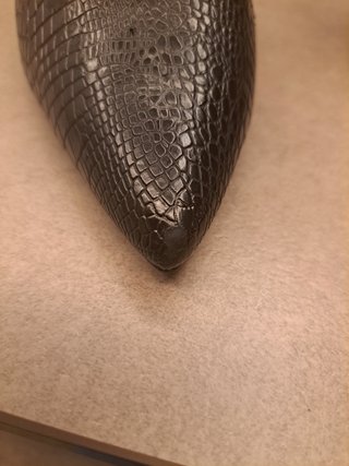 Zapatos salón con tacón alto.Talla 38