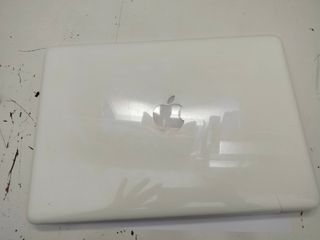 Tapa superior con bisagras para Macbook A1342