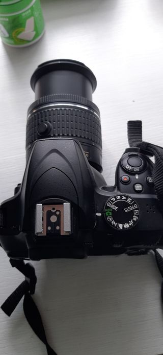 Camara reflex nikon d3400