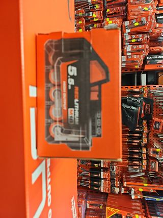 MOTOSIERRA MILWAUKEE DE 40CMS