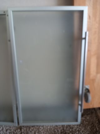 Puertas de armario de aluminio