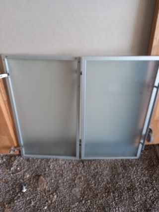 Puertas de armario de aluminio