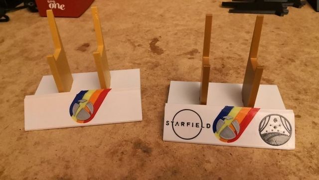 stand Expositor mando starfield para xbox