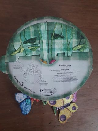 Tarjeta pop-up jardín de mariposas