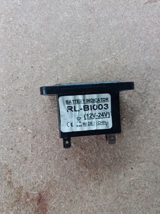 Voltímetro para coche