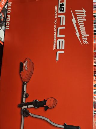 DESBROZADORA MILWAUKEE M18