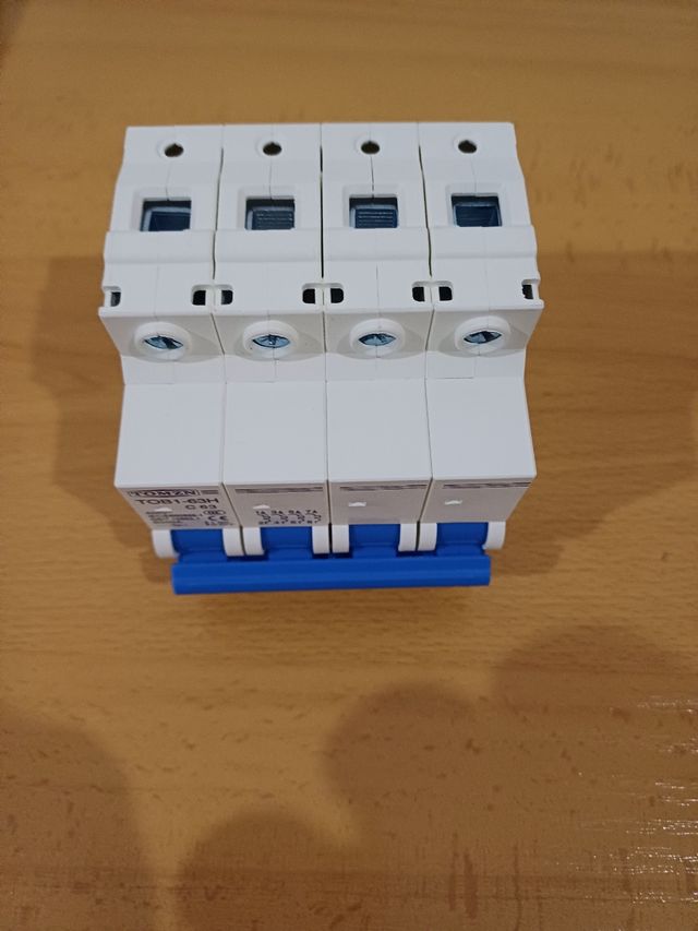 Magnetotermico 4x63a Nuevo