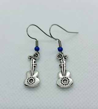 Pendientes guitarra