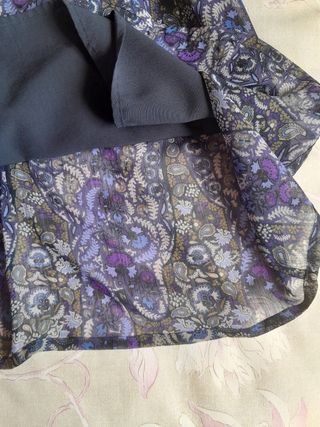 Falda de vuelo estampada. Mexx