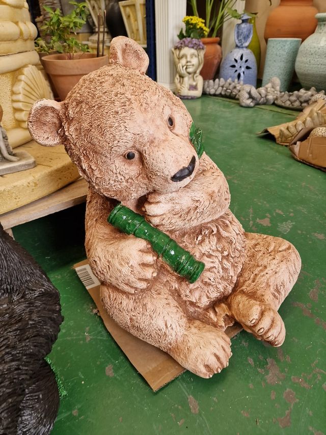 OSO GRANDE CON BAMBÚ PIEDRA
