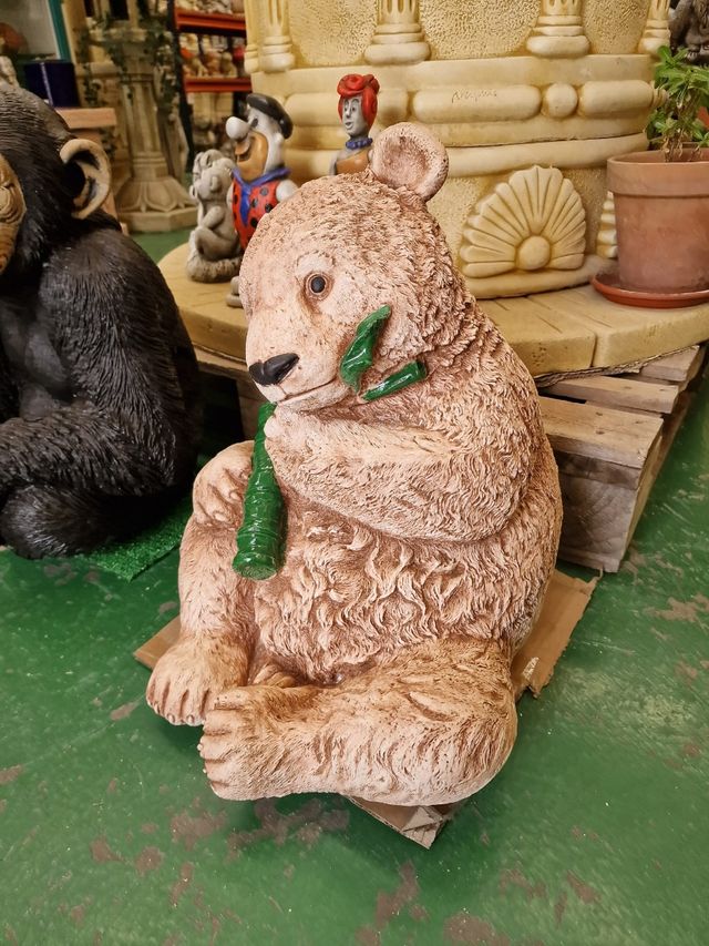 OSO GRANDE CON BAMBÚ PIEDRA