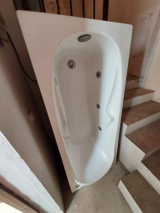 BAÑERA HIDROMASAJE