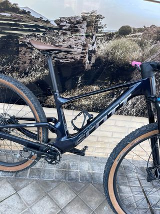 Bicicleta Scott spark comp 930
