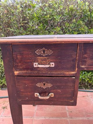 Mesa escritorio antigua