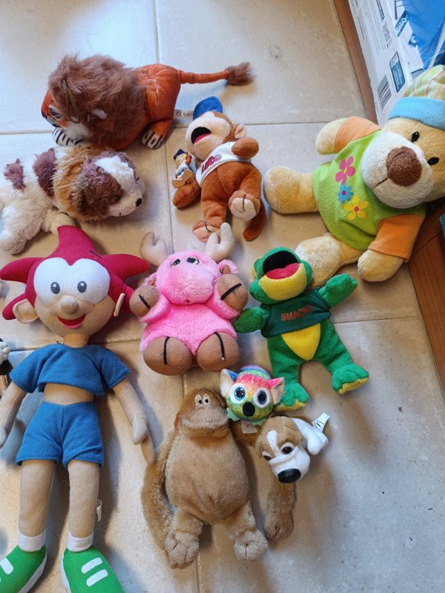 Peluches varios