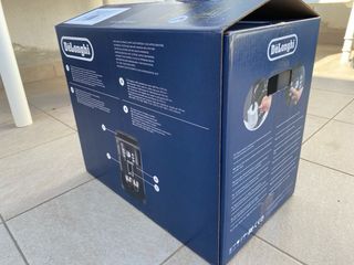 Cafetera super automàtica Delonghi casi nueva