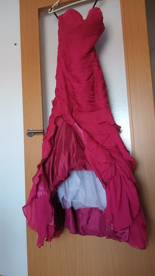 Vestido corte de sirena, pecho en forma de ❤️