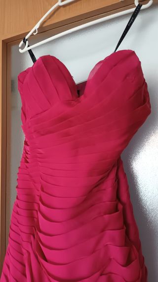 Vestido corte de sirena, pecho en forma de ❤️