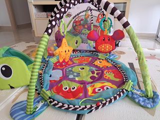 Gimnasio  manta bebé