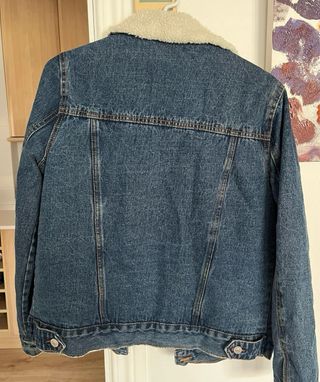 Chaqueta tejana con borreguillo por dentro