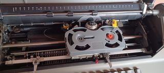 MÁQUINA ESCRIBIR ELÉCTRICA IBM VINTAGE