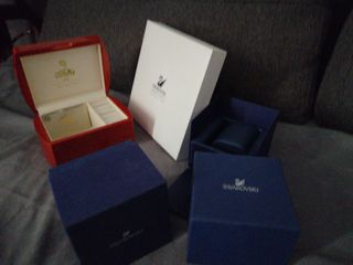 Cajas, reloj Dogma. Calvin klevin