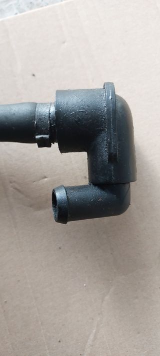 Tubo recirculacion gases vw golf I Gti 1.8 DX