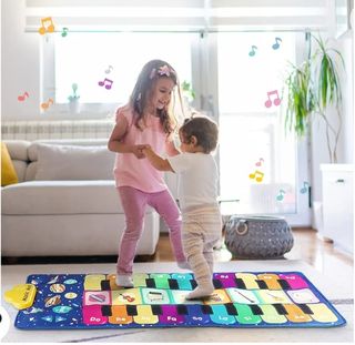 Alfombra piano infantil